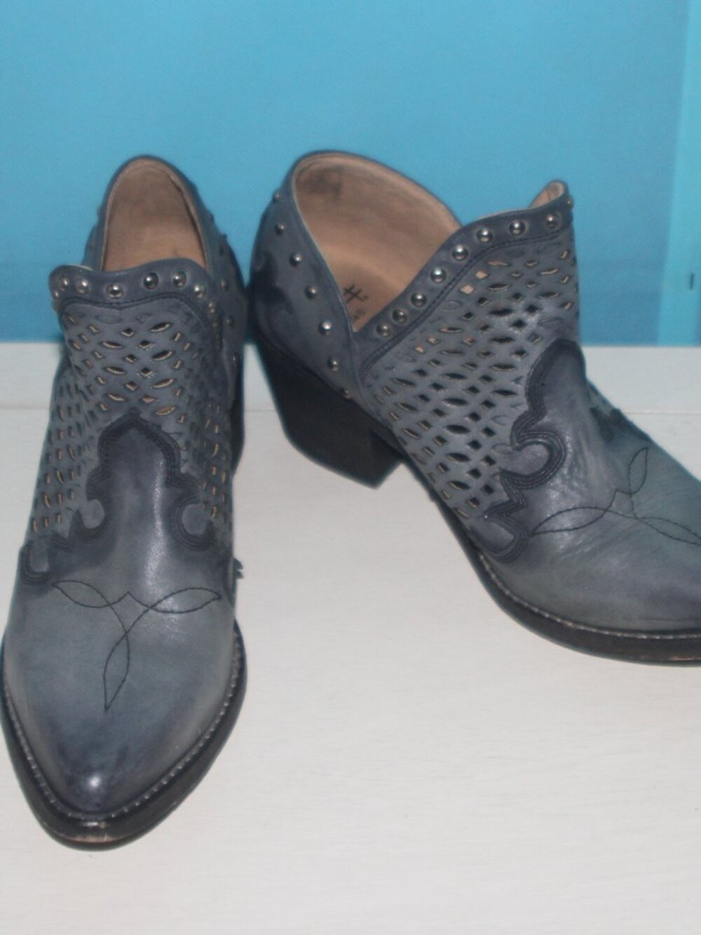 10A EC LADIES CIRCLE G SHOOTIES - 6 - GREY LEATHER